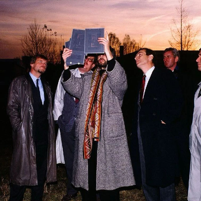 1719997582896069325.jpg 0 (8).jpg